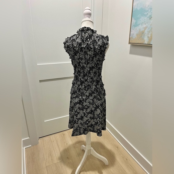 Madewell Smocked Crewneck Mini Dress in Harper Floral Black White NEW Size 4 - Picture 7 of 12